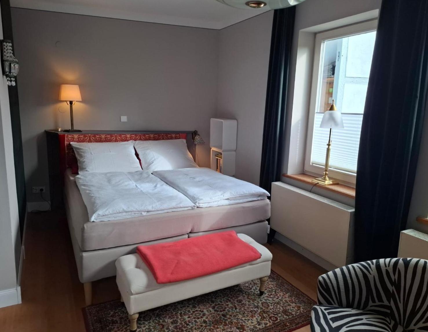 Apartment Leopold Mit Balkon Coburg Exteriör bild